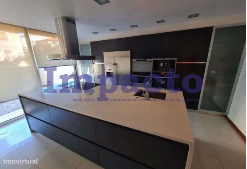 Moradia Geminada T3 em São João da Madeira