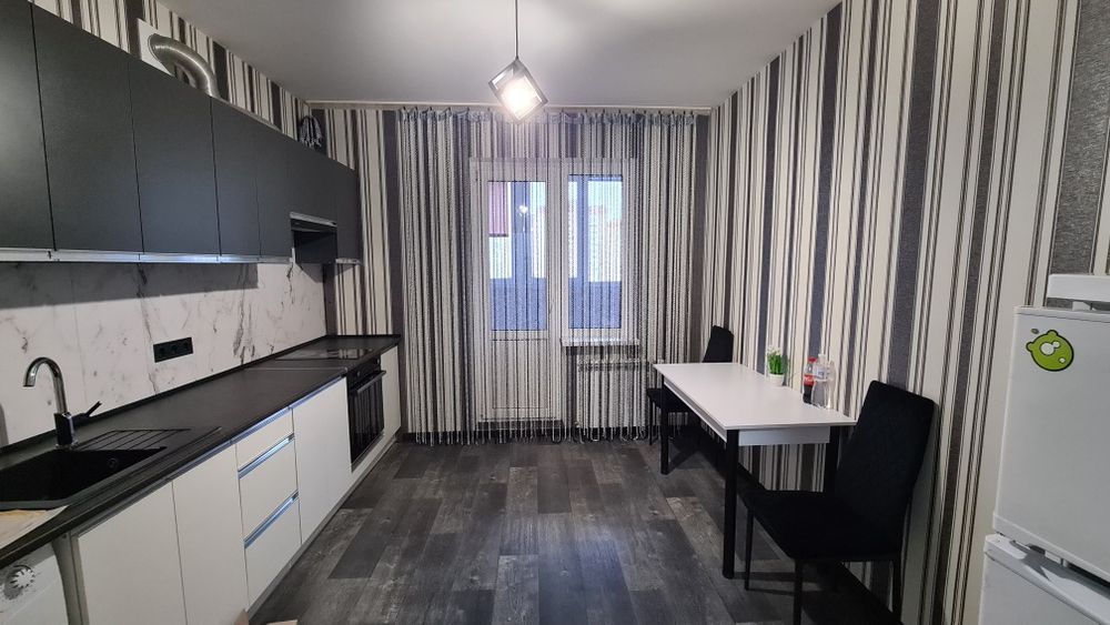 1к урлівська ахматової григоренко позняки рівермол