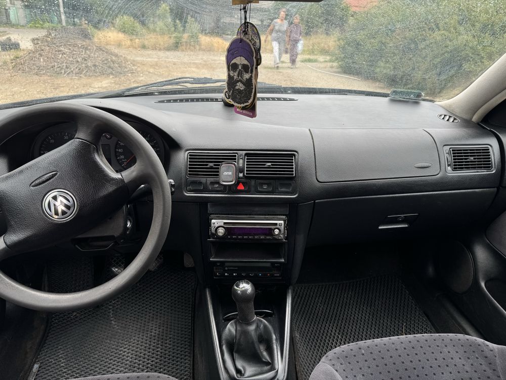 Продам авто golf 4 не растаможена для ЗСУ