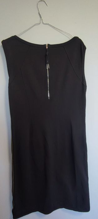 Sukienka ołówkowa sportowa MarcCain