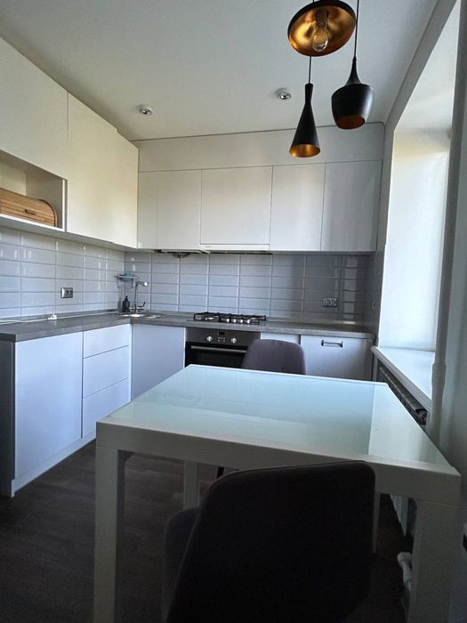 Продам 3 комнатную в центральной части города