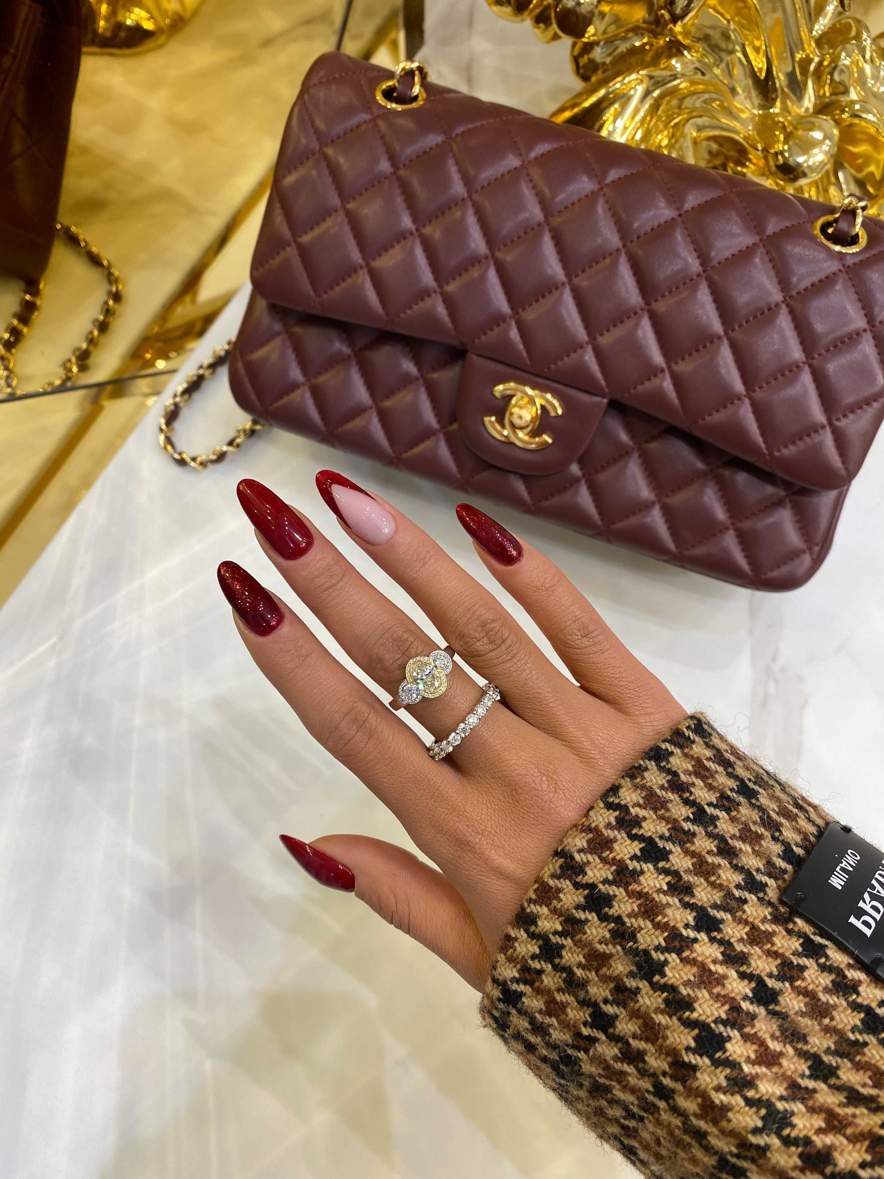 Pierścionek z diamentami naturalnymi 1.68 ct