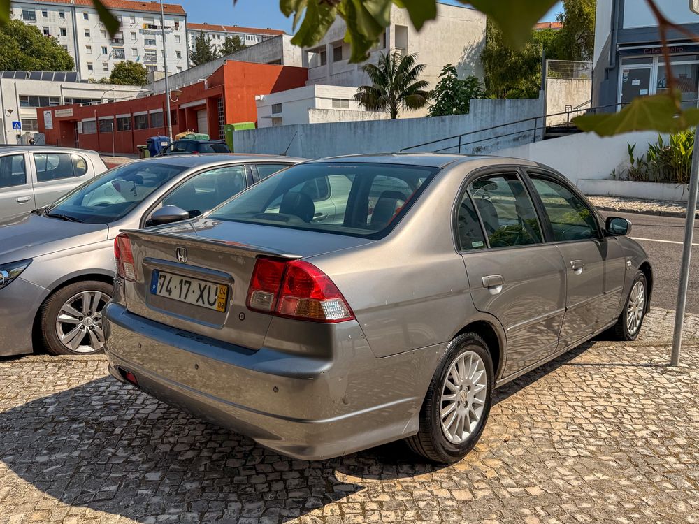 Honda Civic IMA Híbrido – 2004