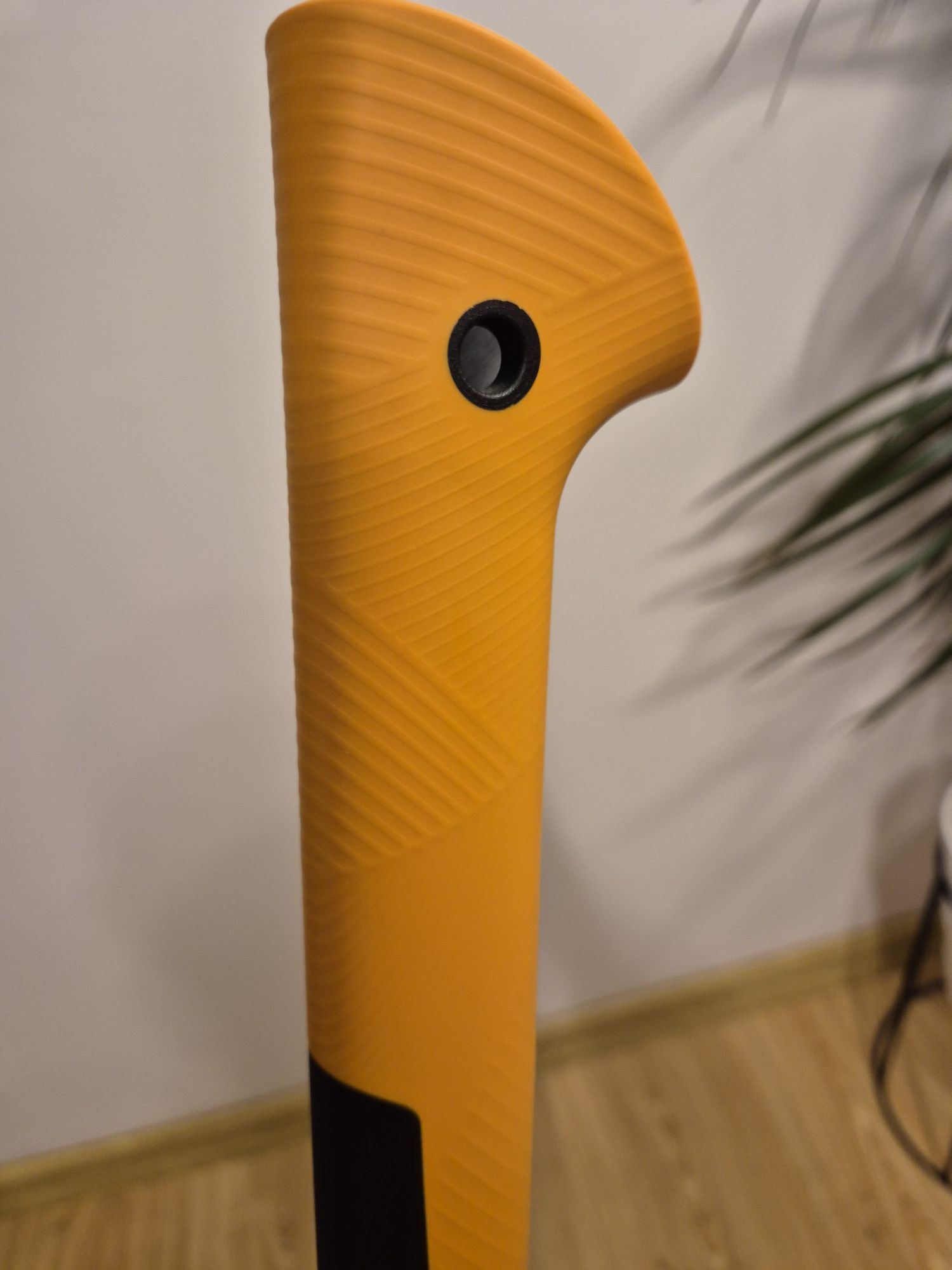 Siekiera topór FISKARS X27 większą niż X36 Nowa