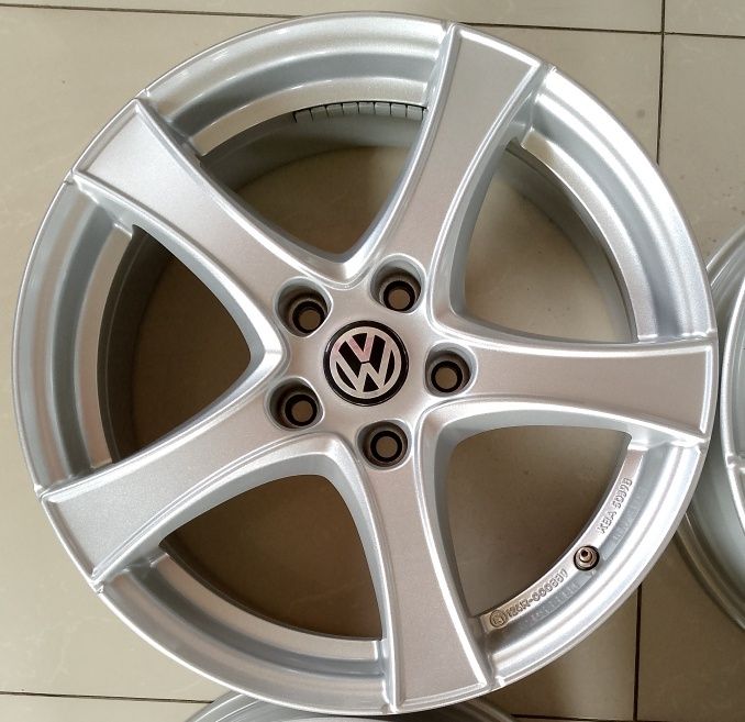 Диски R17/5/112 Volkswagen Skoda Audi 482 657