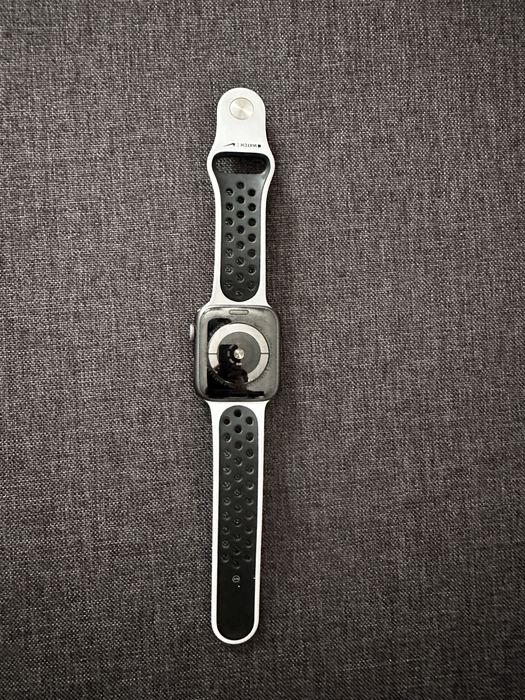 Apple whatch serie 4 44mm / edição NIKE