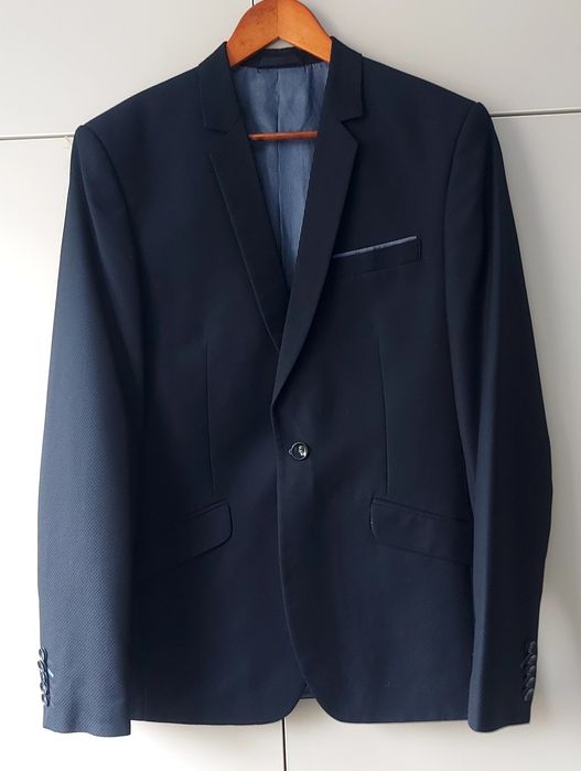 męski garnitur Casino r.M