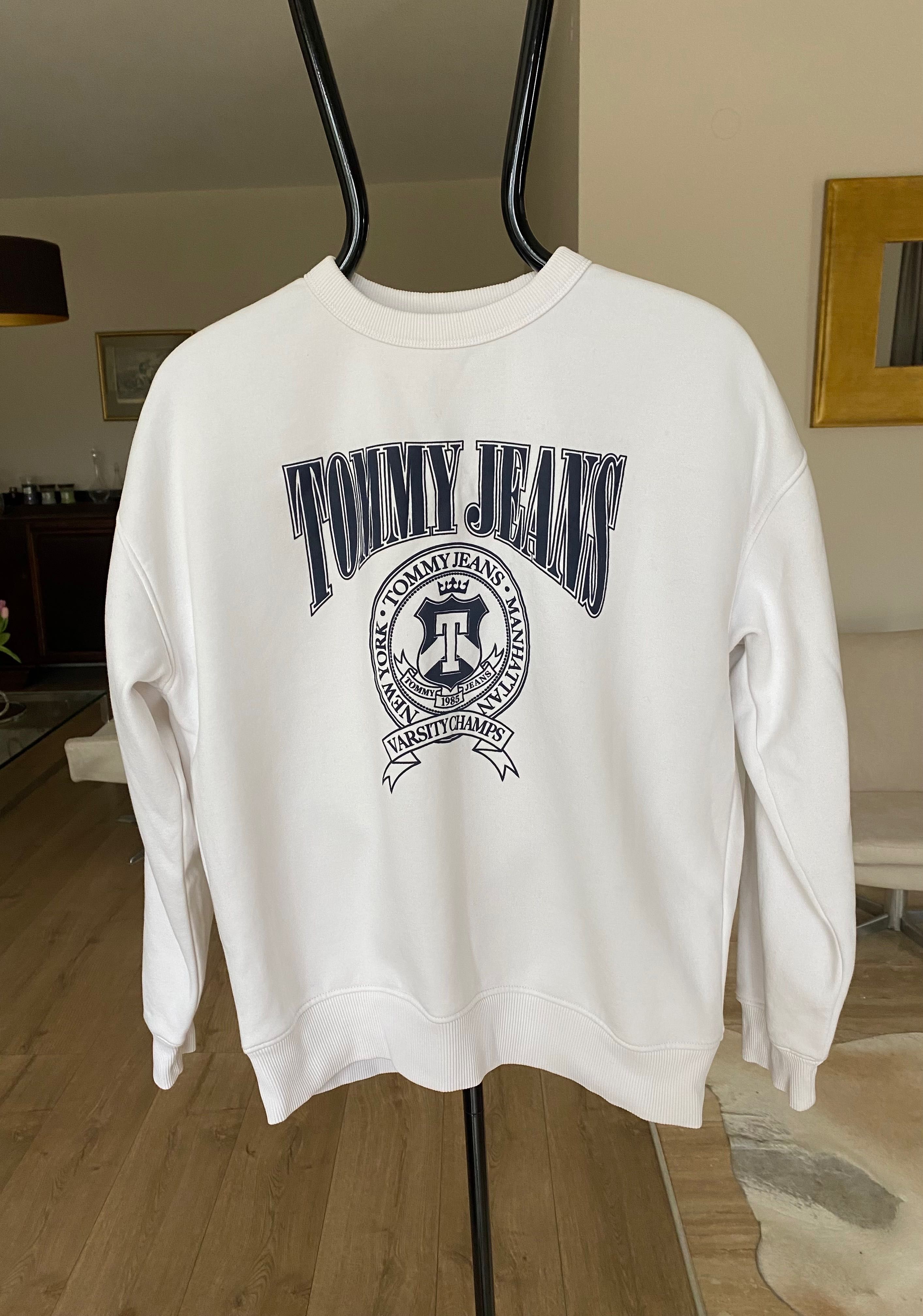 Bluza biała Tommy Jeans unisex