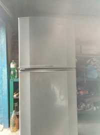 Холодильник Samsung/самсунг/холодильная камера/морозильная камера