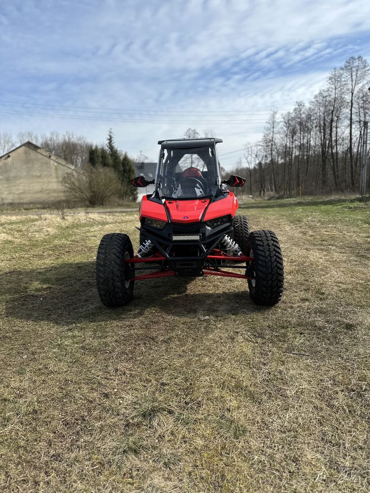 Polaris RZR RS1 UTV