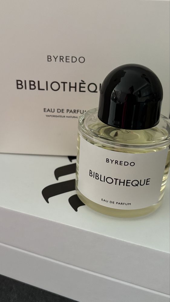 Продам BYREDO bibliotheque, оригинал
