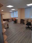 Оренда офісного приміщення, 108 кв.м, ремонт, меблі, метро, генератор