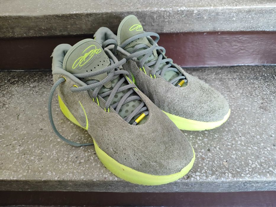 Buty męskie  NIke Lebron rozmiar 47