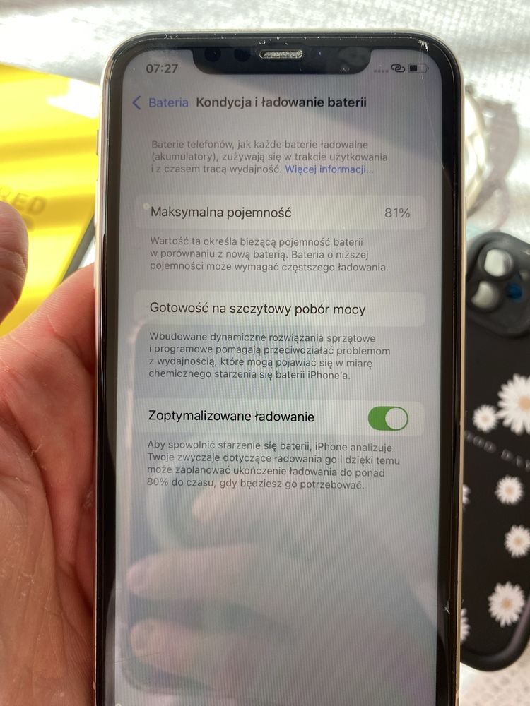 iphone 11 biały.