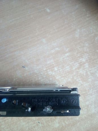 Продам винчестер с корзиной для серверов Seagate ST373307LC