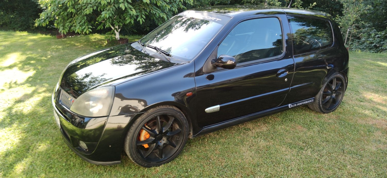 Renault Clio sport 2.0 16v ph2