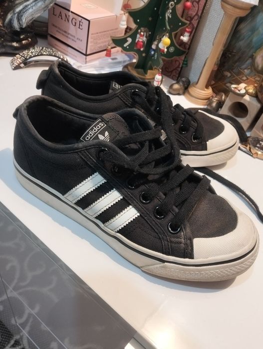 фірмові підліткові кеди Adidas