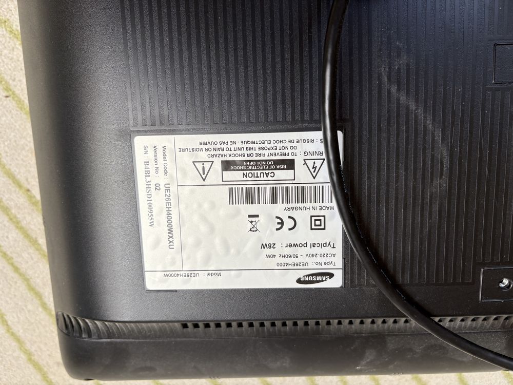 15 szt samsung 26 cali + dekoder