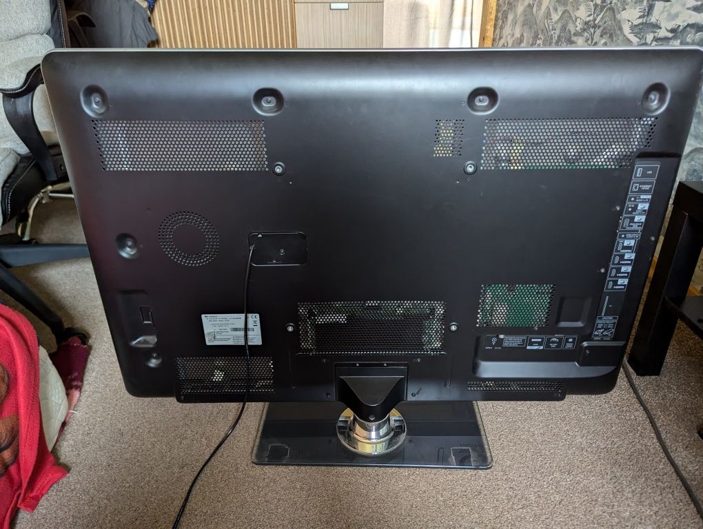 LCD телевізор Sharp LC-40LE820E made in Japan відмінний стан