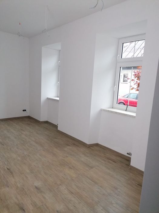 Wynajem lokal/ budek/dom