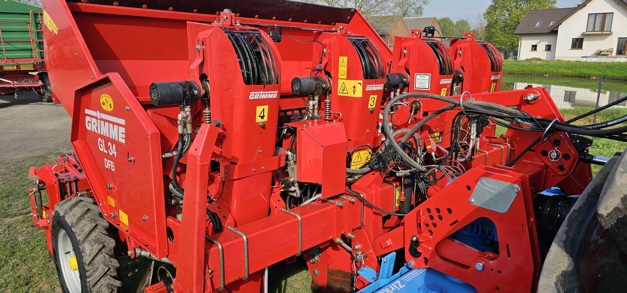 Sadzarka Grimme GL34K DFB
