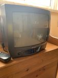 TV blue sky (pequena) 35 largura, profundidade 38cm