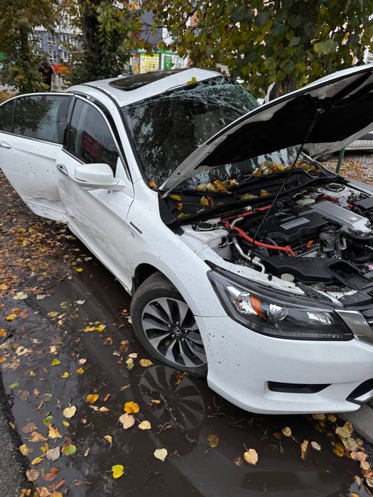 Honda Accord IX EX-L Hybrid 2015