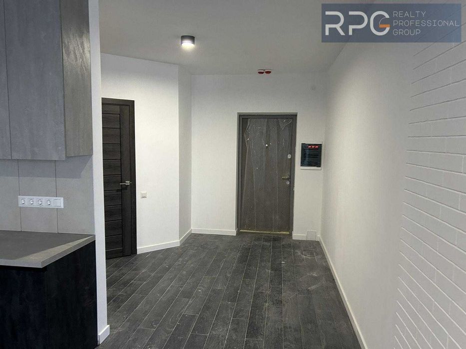 Продаж 1-к квартири в ЖК Русанівська Гавань 62 кв.м з ремонтом