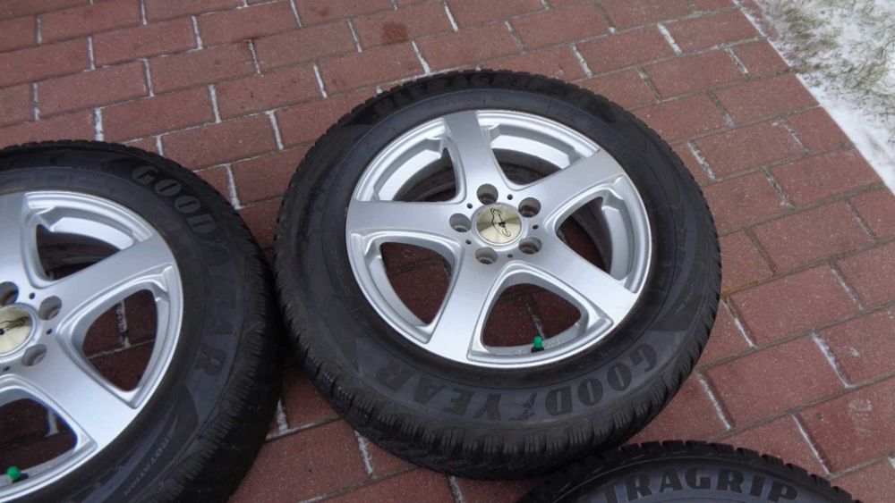 Alufelgi 15 Opel Astra K z oponami zimowymi 5/6mm 5x105 sr 56mm