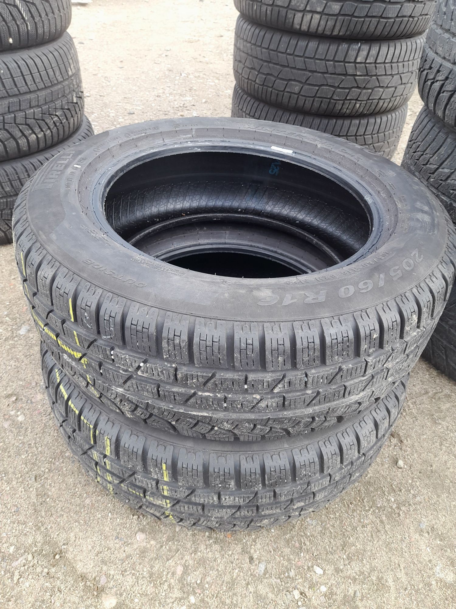 Opony zimowe Pirelli Sottozero  205 60 r16