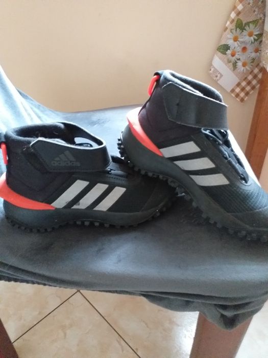 BUTY rozmiar30puma Nike fs adidas