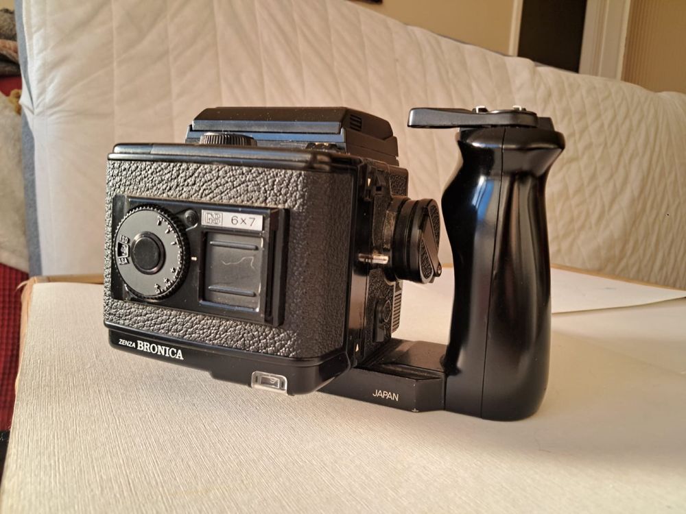 Bronica GS-1 + objetivas + acessórios