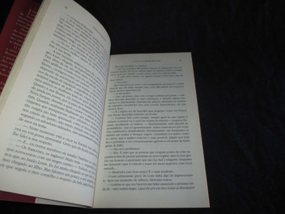 Livro A Opala da Imperatriz Sissi Juliette Benzoni O Judeu de Varsóvia