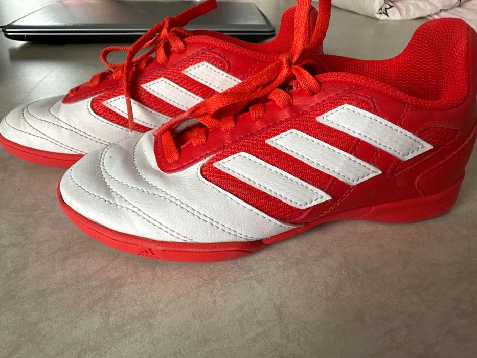 Halówki Adidas rozmiar 33 stan idealny