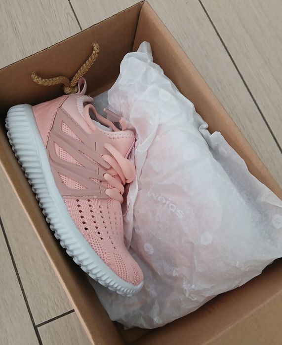 Buty dziecięce sportowe Bartek nowe różowe lekkie  r 28