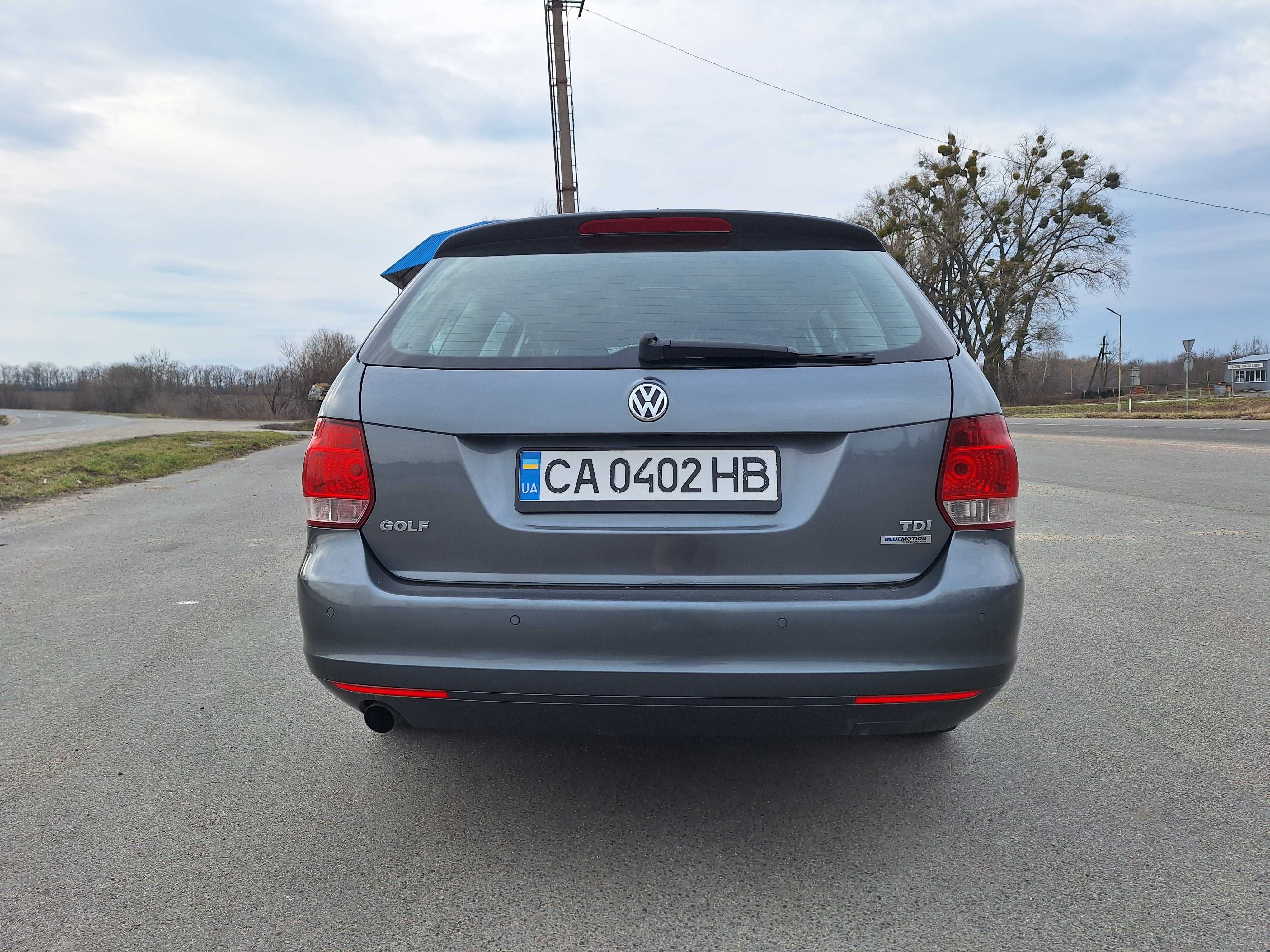 Продам Volkswagen Golf 2010