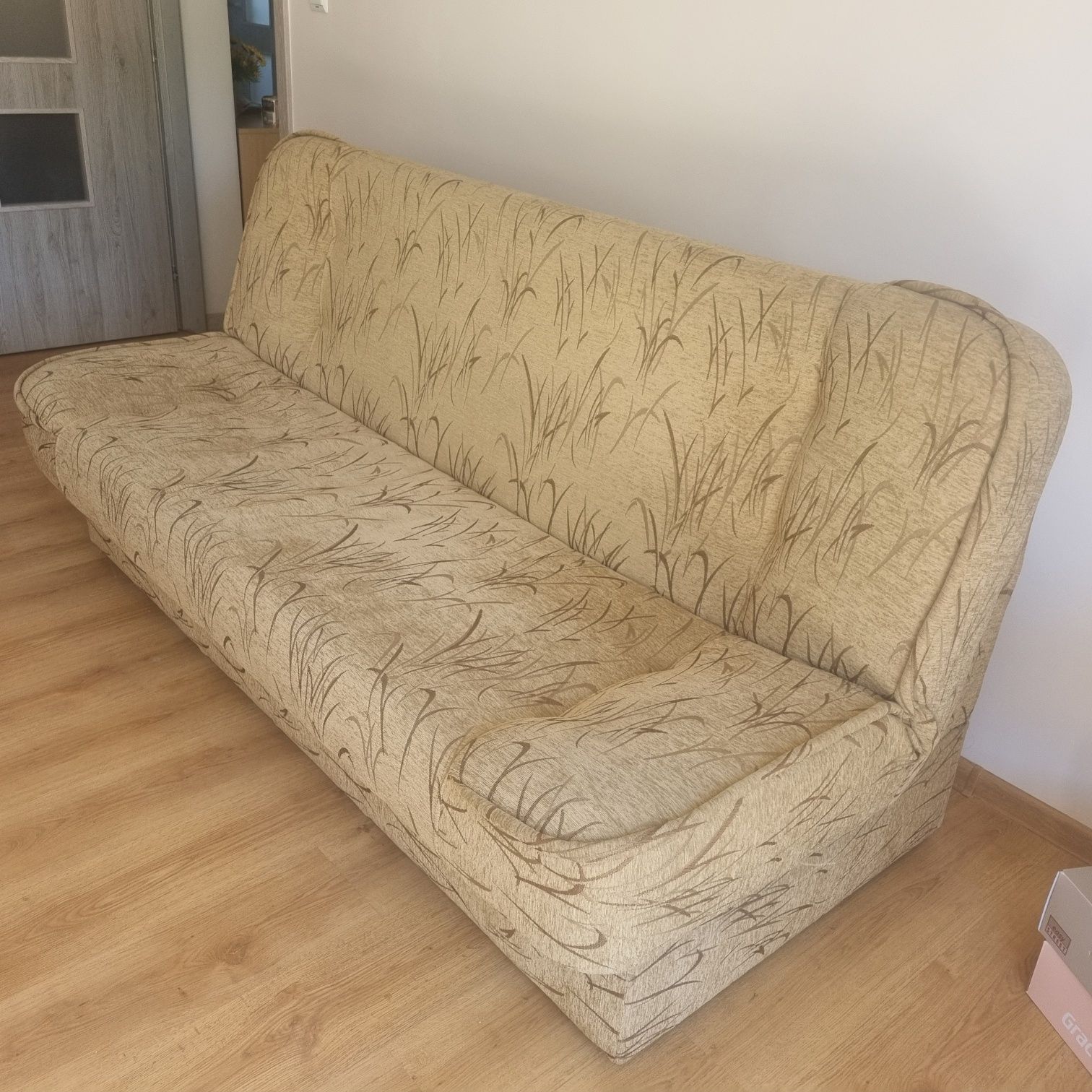 Sofa rozkładana z funkcją spania