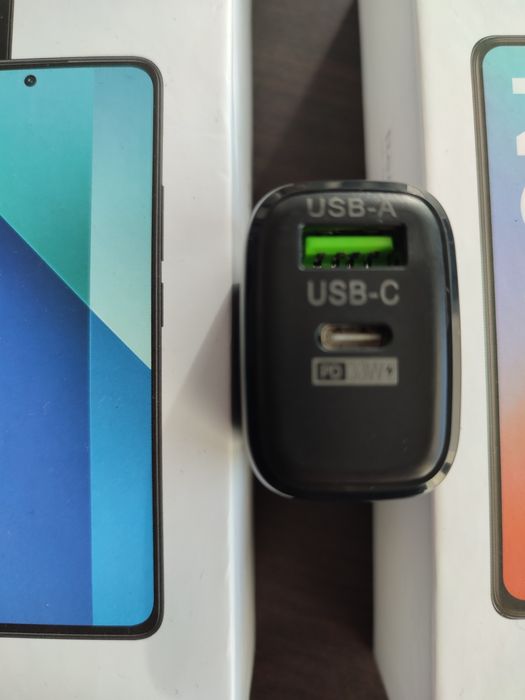 Ładowarka / Zasilacz Sieieciowy 65W do Telefon i Laptop USB-C  USB-A