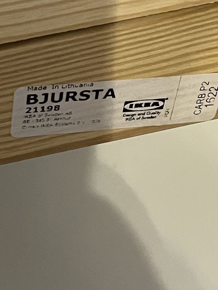 Mesa BJURSTA Ikea (so a mesa)