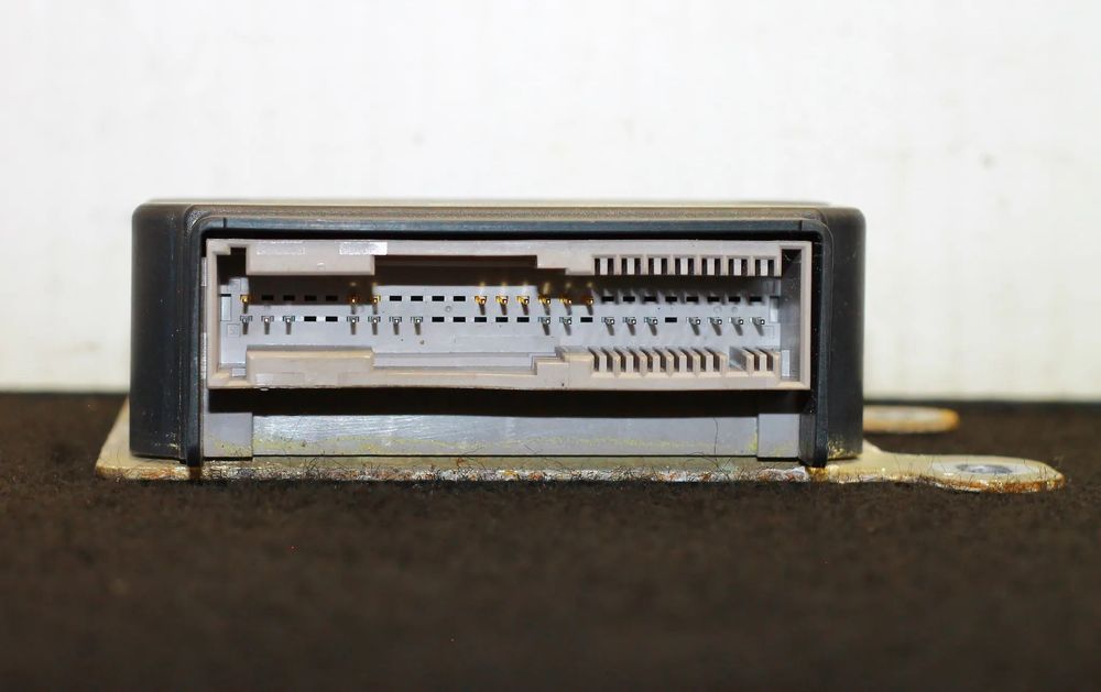 CENTRALINA DE AIRBAG DACIA SANDERO