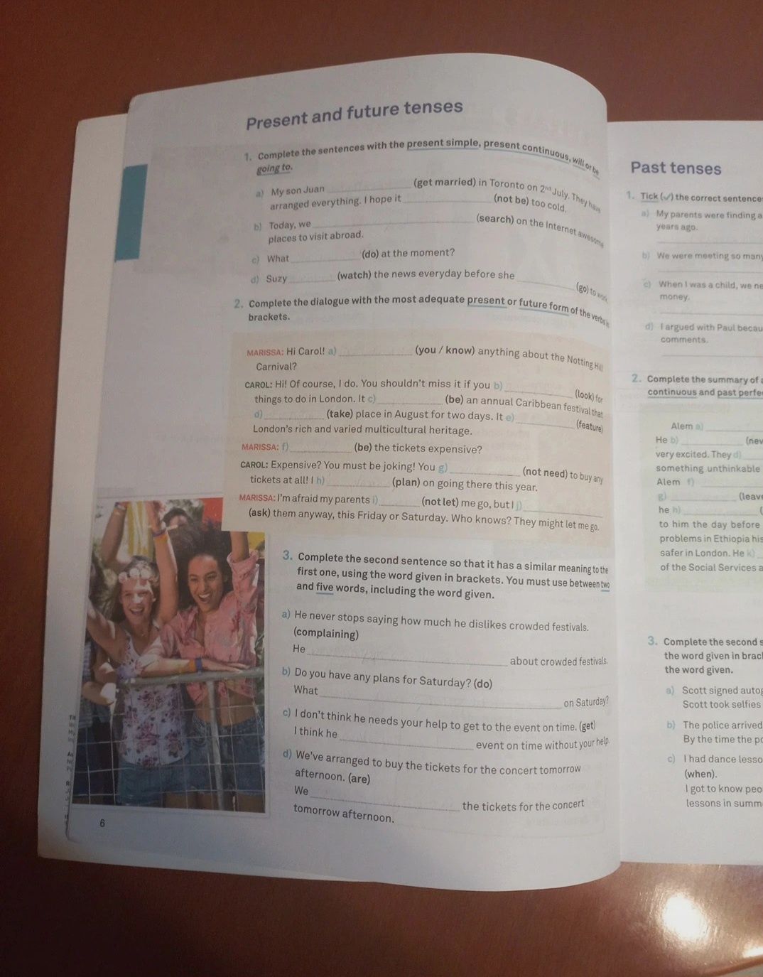 Caderno de atividades inglês 11° ano