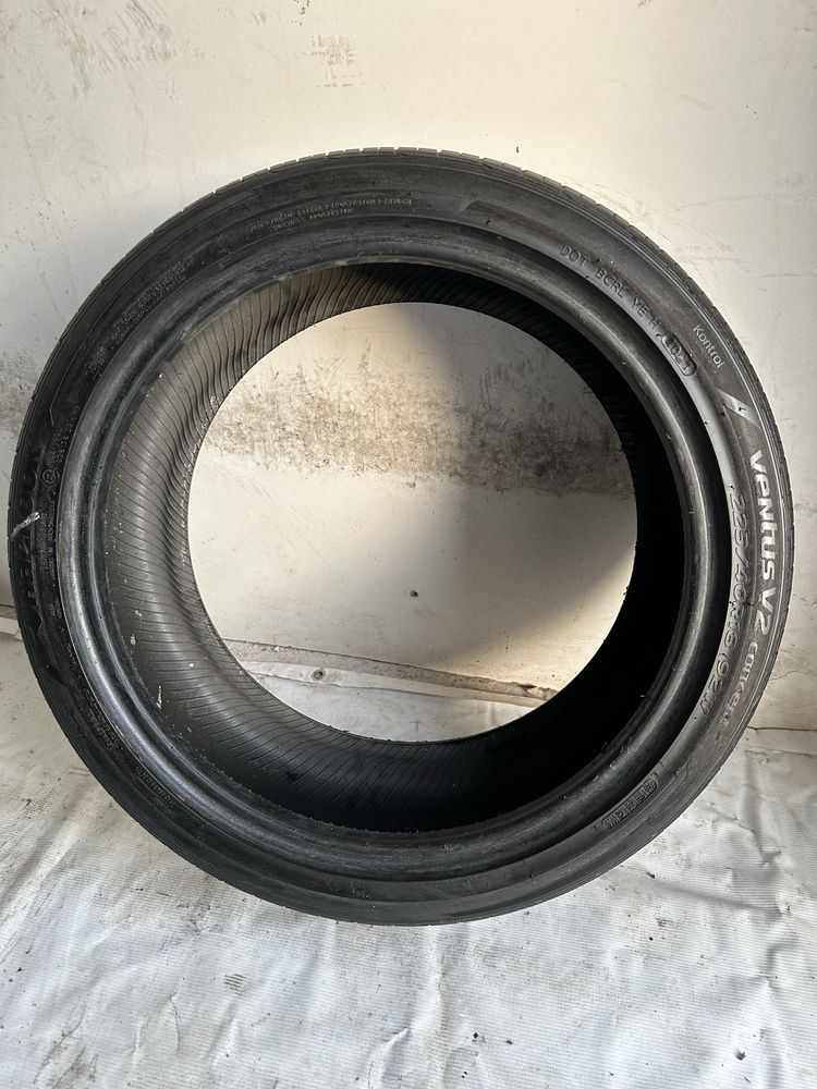 Hankook Ventus v2 225/40 r18