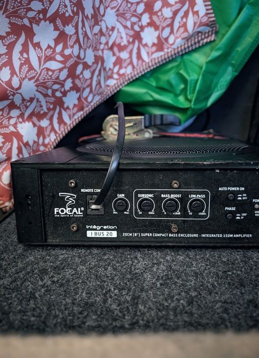 Subwoofer como novo......