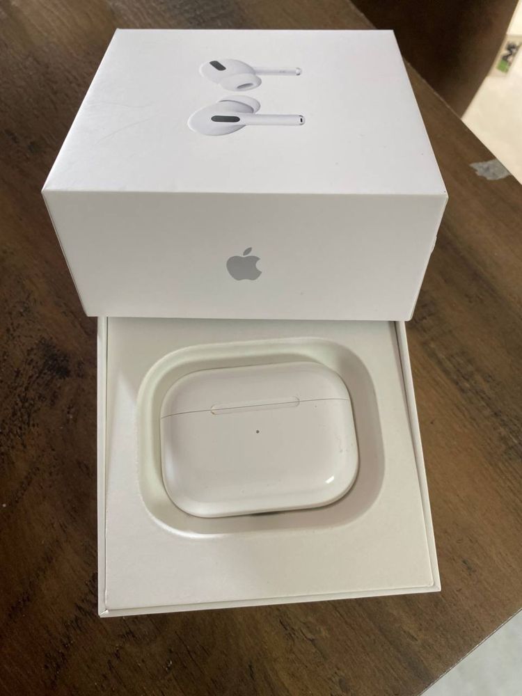 Apple AirPods Pro