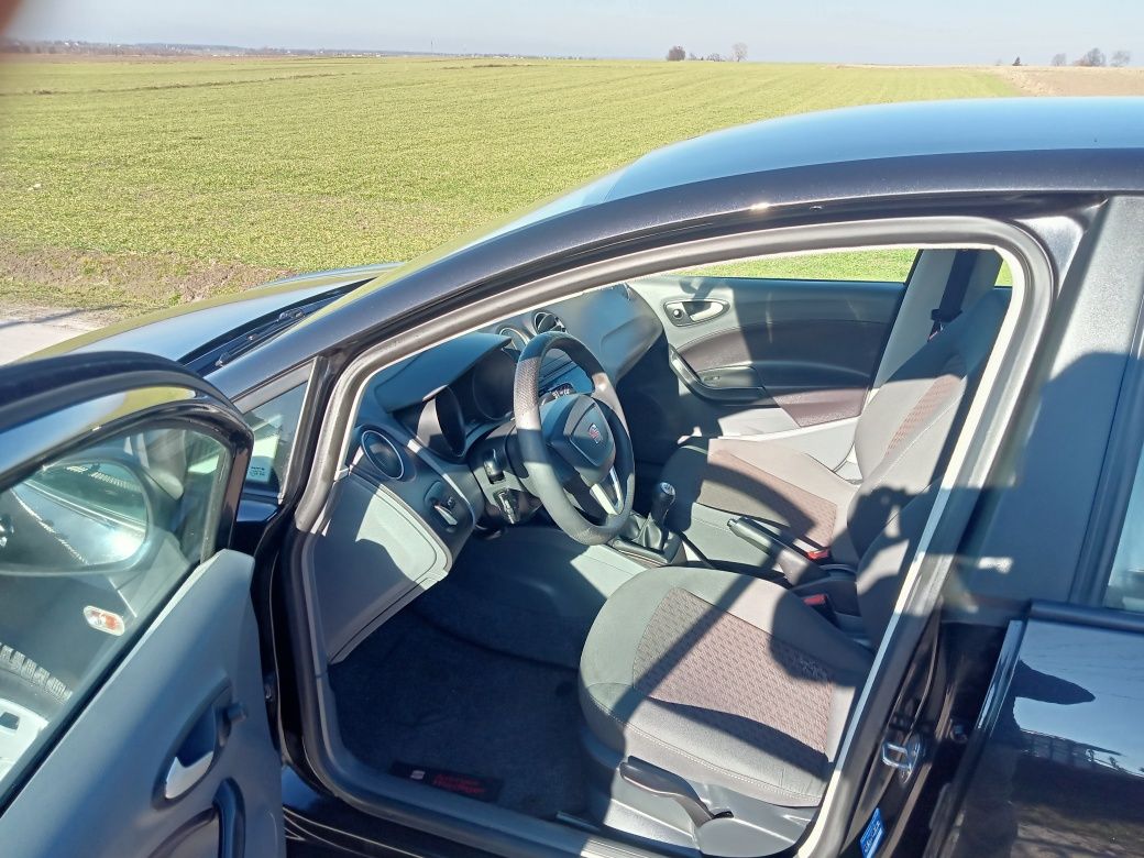 Seat Ibiza 1.4 MPI Benzyna,2010 rok, serwis do 2023 roku.