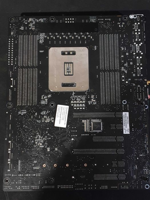 Sprzedam zestaw ASUS X99 PRO + Intel i7 5820K + 8GB DDR4