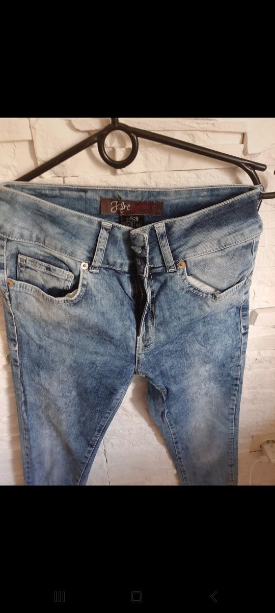 Spodnie jeansowe rozmiar 27 damskie 36
