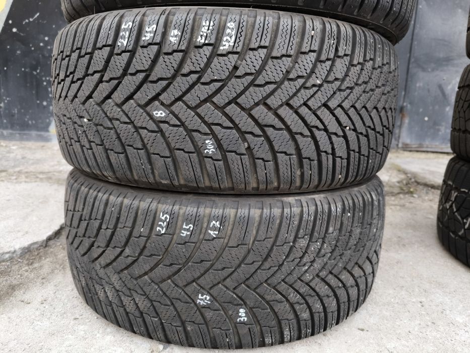 2X opony zimowe Firestone 225/45/17