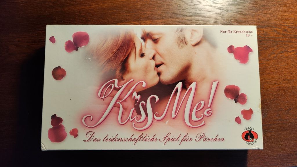 Новая настольная игра для влюбленных/взрослых 18+ "Kiss Me!"
