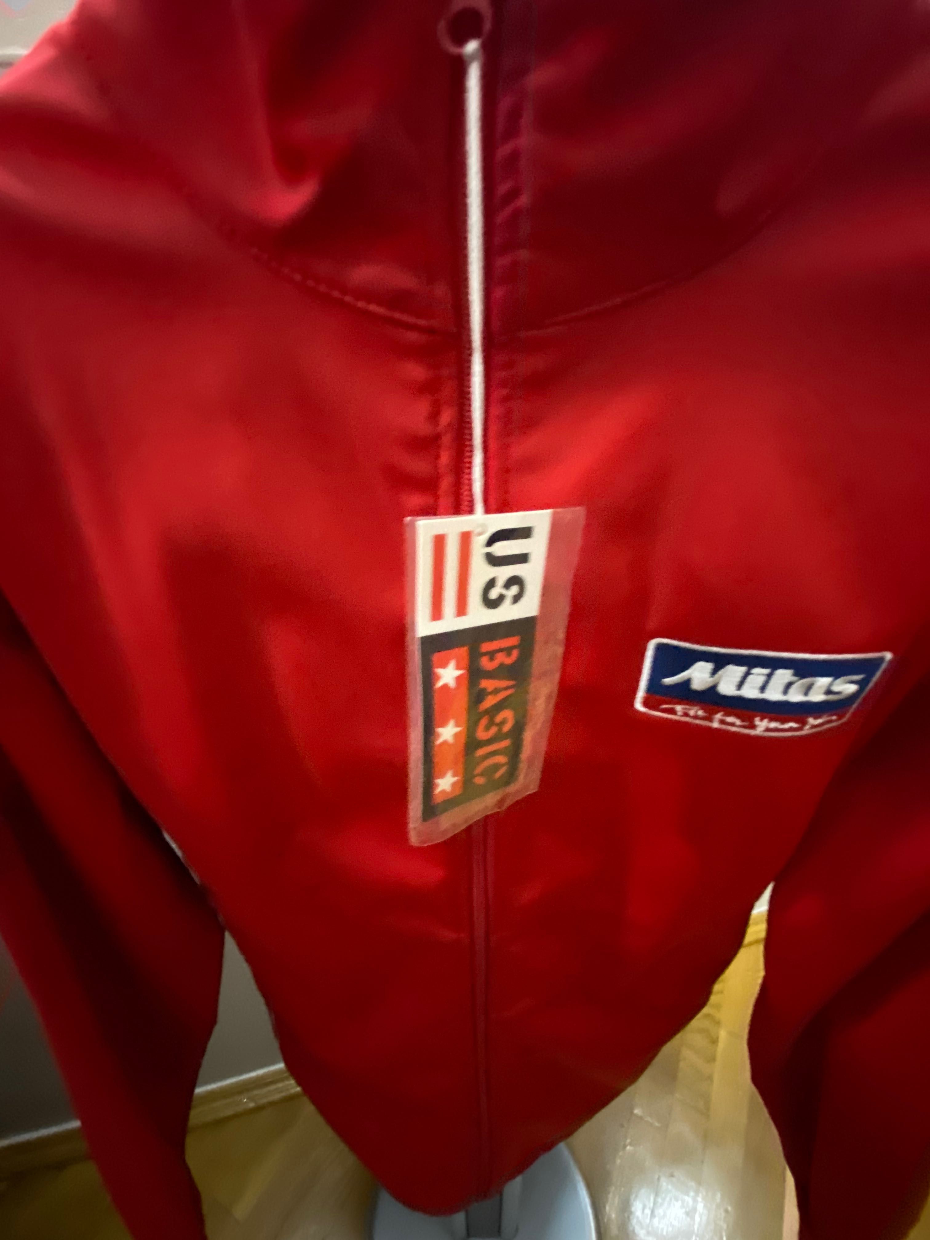 Куртка спортивная новая  US Basic для бренда mitas